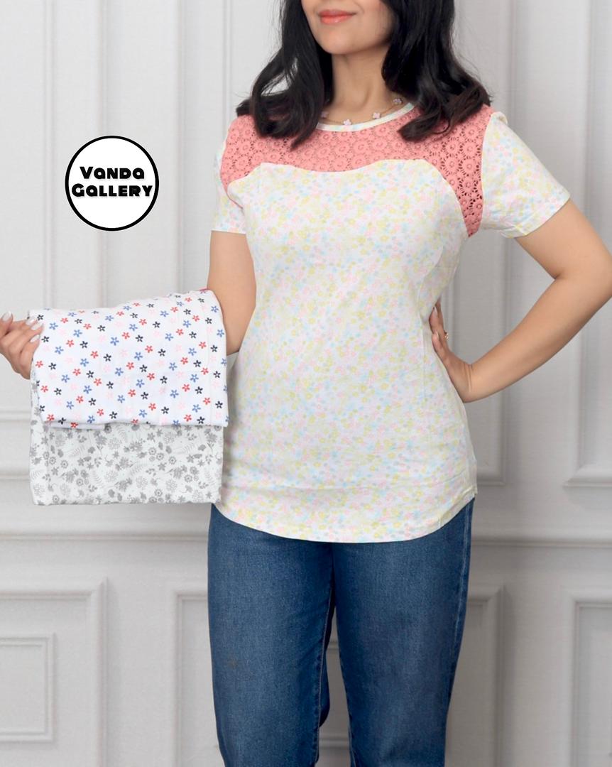 تیشرت گلدار