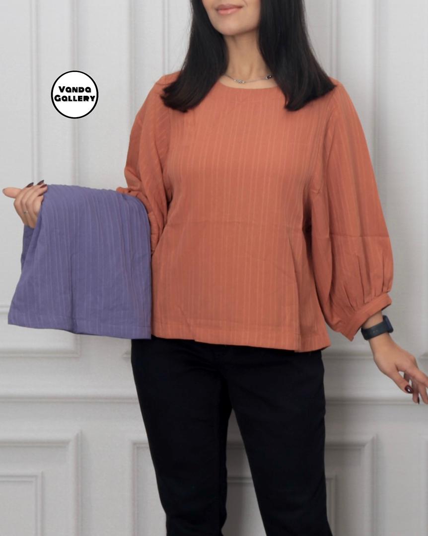 بلوز ابر و بادی