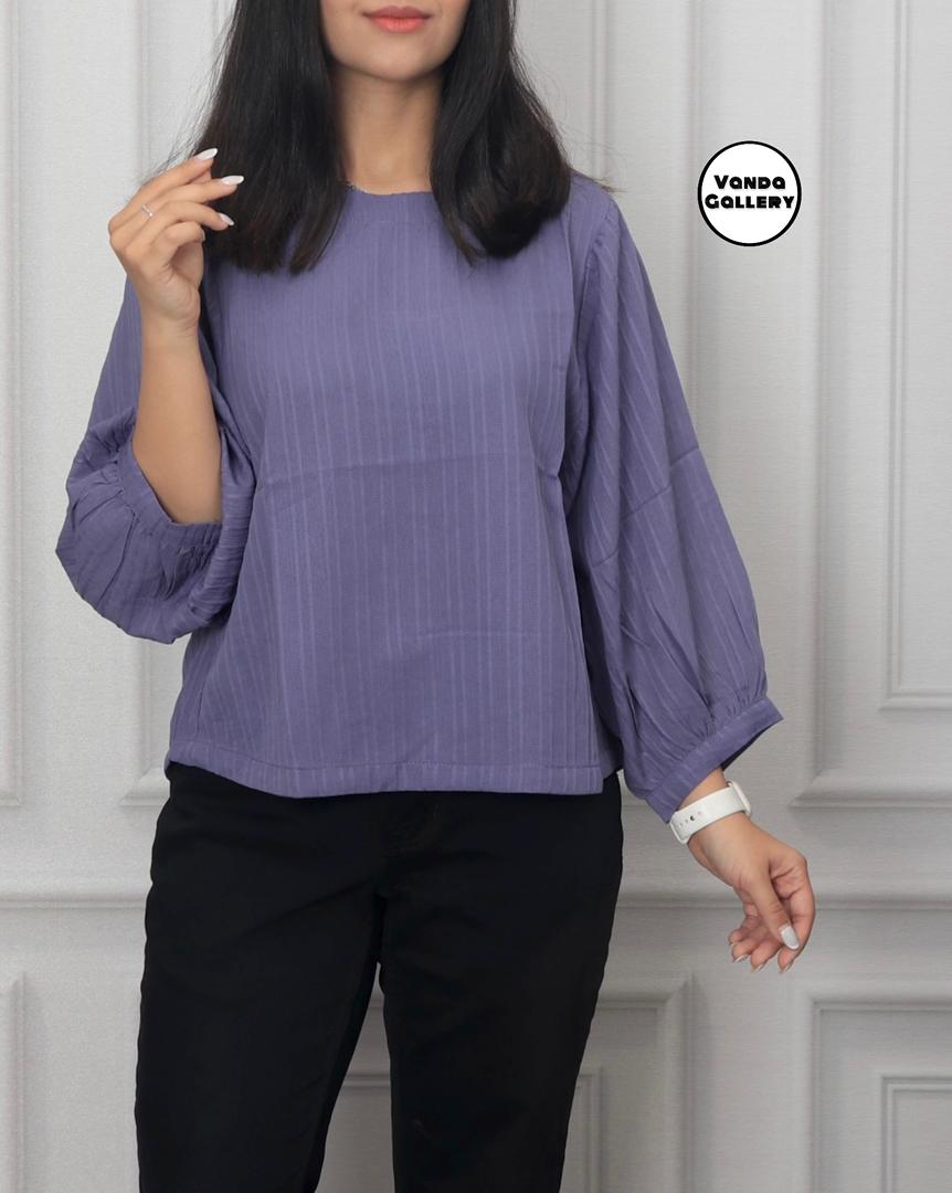 بلوز ابر و بادی